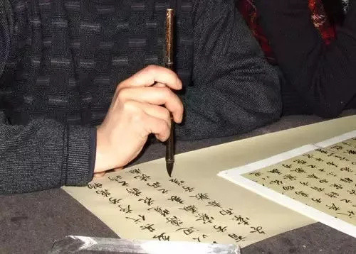 书法都已纳入中高考评价体系了，这写好楷书的10条心法，你还不收藏吗？